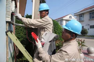排查消缺保障仲夏高峰負(fù)荷期間電網(wǎng)安全穩(wěn)定，用戶清涼度夏