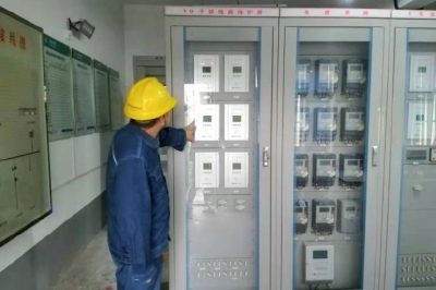 5座35千伏變電站設(shè)備運行情況進行巡視檢查、核對數(shù)據(jù)、負荷測溫、梳通防洪渠