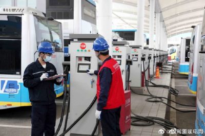 國(guó)家電網(wǎng)全面建設(shè)新能源汽車充電設(shè)施項(xiàng)目集中聯(lián)動(dòng)開(kāi)工