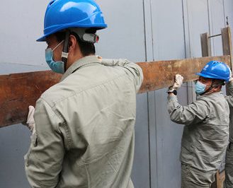 封堵廠房大門為哪般？