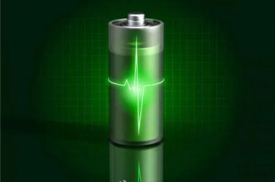 充滿電的筆記本電腦一直插著電源，會弄壞電池嗎？